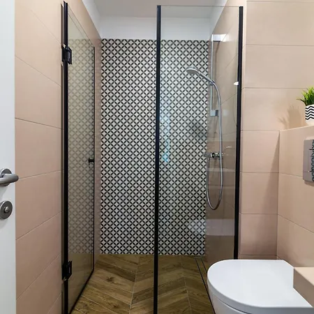 דירה Vintage Parkside Whit Free Parking Near Center *