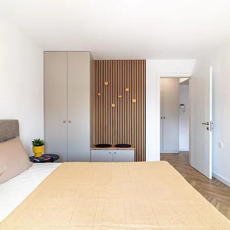 דירה Vintage Parkside Whit Free Parking Near Center