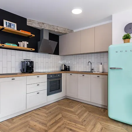 דירה Vintage Parkside Whit Free Parking Near Center *