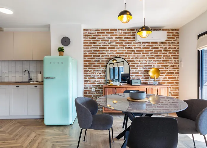 Vintage Parkside Whit Free Parking Near Center Lejlighed *